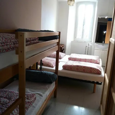 Maison Familiale Des Gueyniers Couette-café