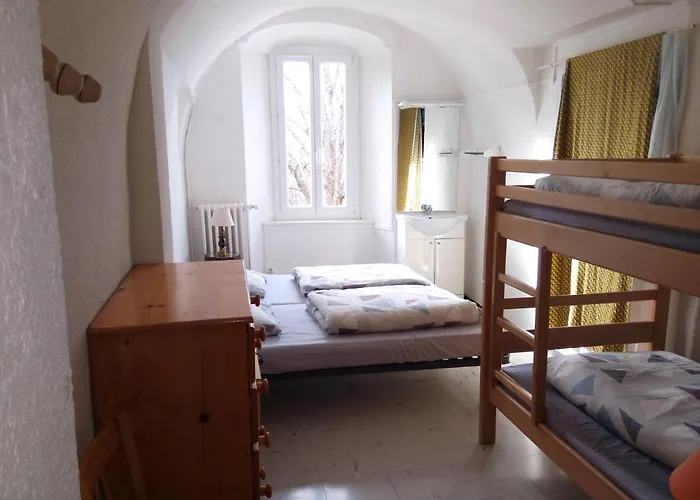 Maison Familiale Des Gueyniers Bed & Breakfast Jausiers