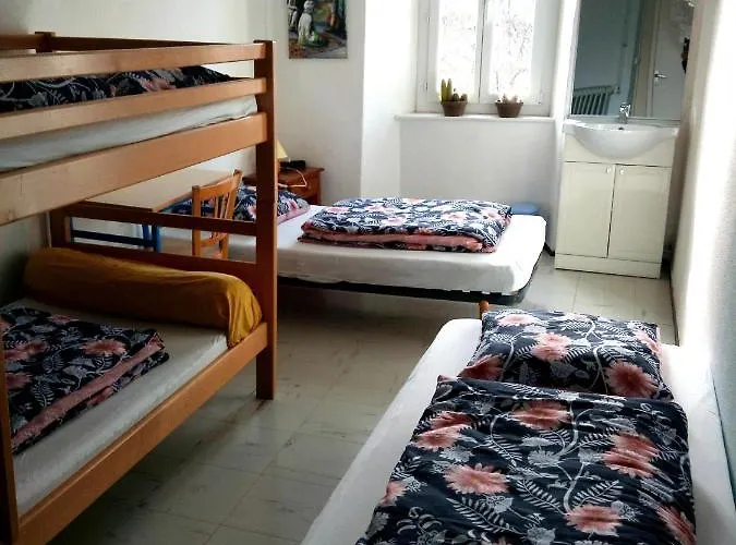 Bed & Breakfast Maison Familiale Des Gueyniers *