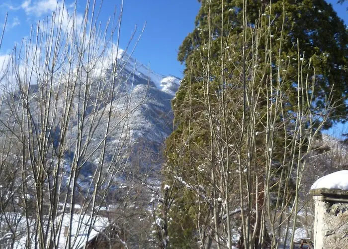 Maison Familiale Des Gueyniers Bed & Breakfast Jausiers