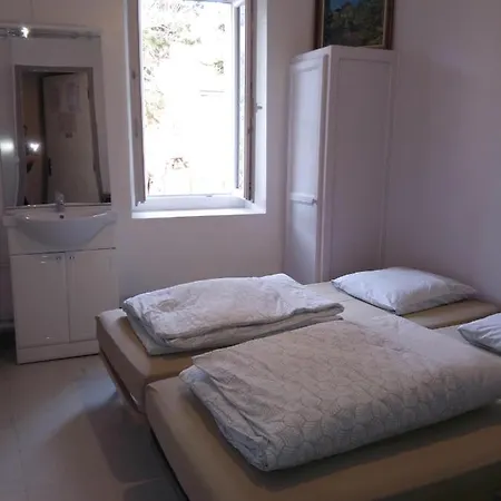 Maison Familiale Des Gueyniers Panzió