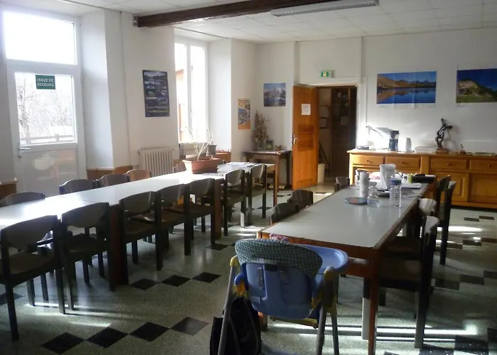 Maison Familiale Des Gueyniers Couette-café *